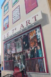 Légende : A Cannes, le cinéma n’est pas qu'au Palais des Festivals. (Crédit photo : Nicolas Faure)