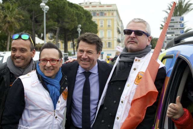 Le maire de Nice Christian Estrosi et Jean­Marc Généreux, parrain de cette édition, étaient présents pour donner le top départ crédit photo : Delphine Toujas