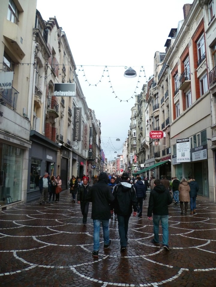 Les rues lilloises. Crédit Photo : Loris Bavaro