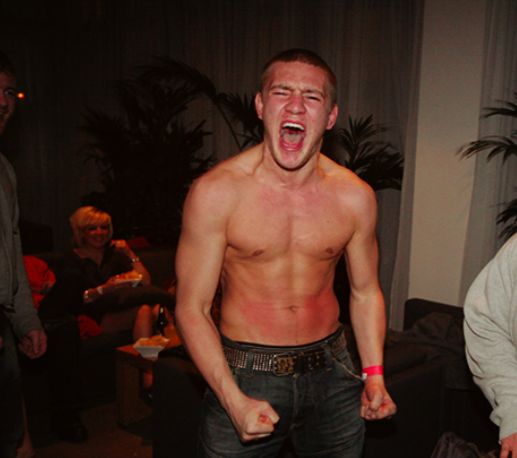 Conor Mc Gregor a l’âge de 19 ans, à l’époque où il vibrait devant les combats télévisés (Crédit Photo : Conor Mc Gregor)