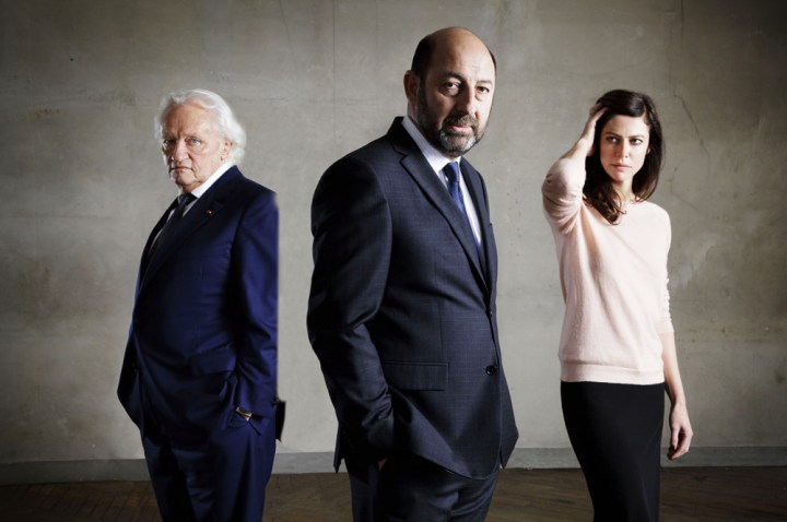 De gauche à droite, les comédiens Niels Arestrup, Kad Merad et Anna Mouglalis. (Crédit photo : télérama.fr)