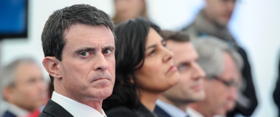 Le premier ministre Manuel Valls et sa ministre du travail Myriam El Khomri reculent pour la première fois sur l’avant projet de loi sur le travail. (Crédit photo : AFP) / AFP / SEBASTIEN BOZON