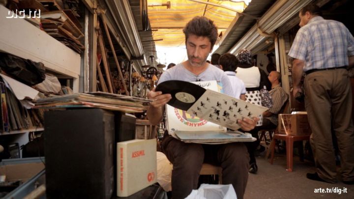 victor-kiswell-souk-al ahad-beirut