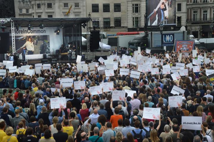 501de53e-e6c3-4ffd-8e4d-09a9e2c6c758