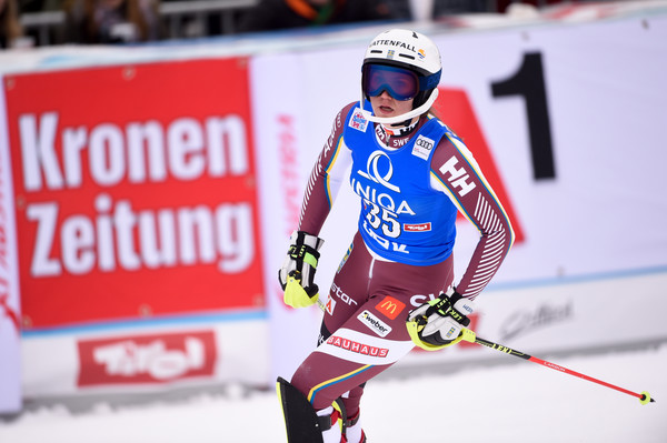 photo estelle alphand à l'arrivée d'une course