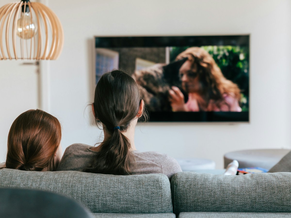Du simple outil scénaristique à la sensibilisation : après #MeToo, comment la représentation des violences sexuelles dans les séries a évolué